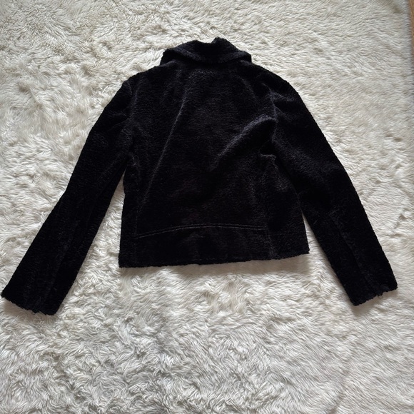 Theory Slim Moto Zip Jacket in Black Embossed Faux Fur Size - 6 - Picture 6 of 9